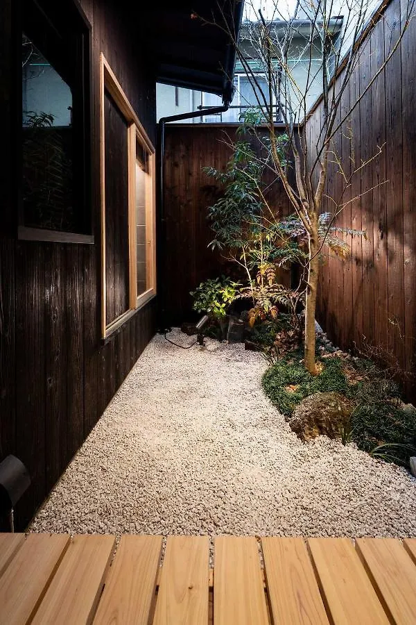 Tsumugi Hachijominamotocho Apartman Kiotó