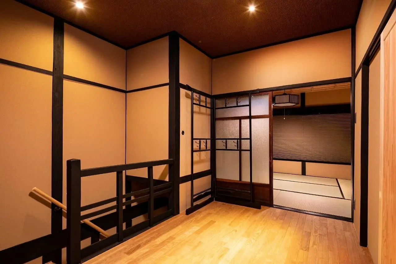 Tsumugi Hachijominamotocho Apartman Kiotó 0*,  Japán
