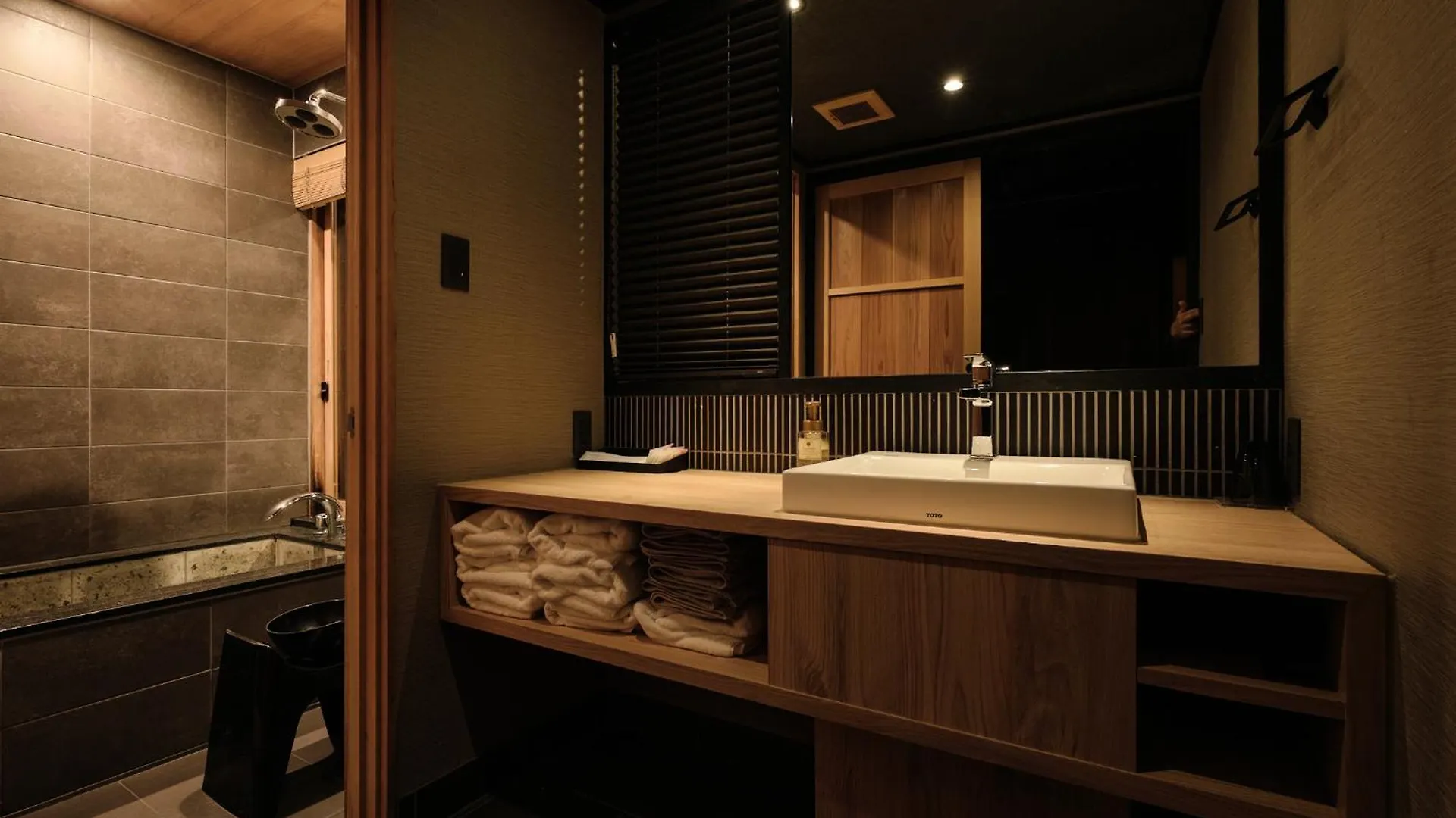 京都市Tsumugi Hachijominamotochoアパートメント アパート